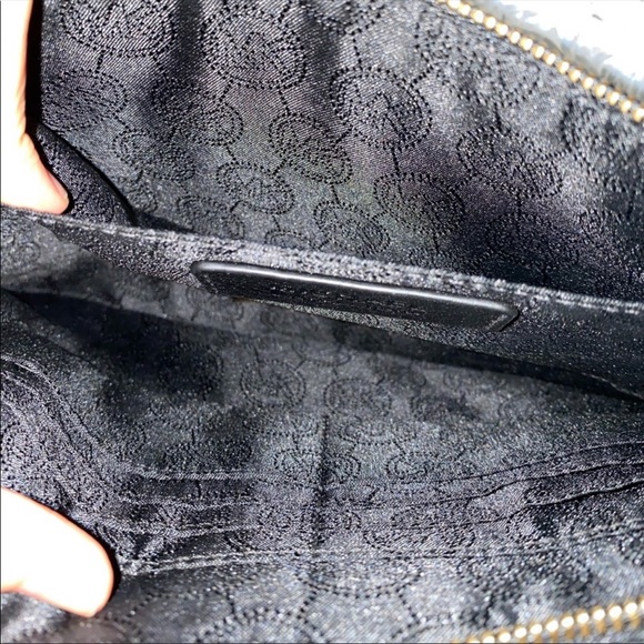Michael Kors Wristlet - Picture 6 of 8
